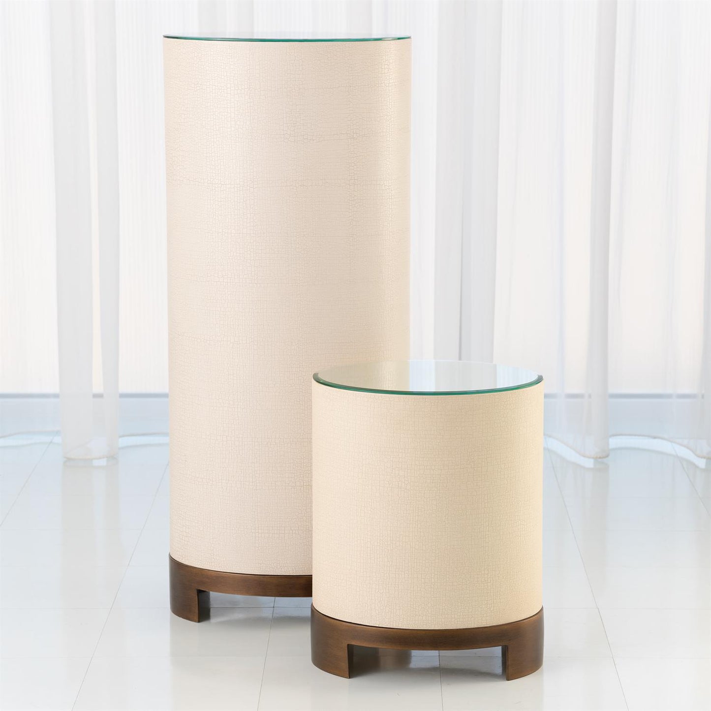 Ellipse 42"H Oval Pedestal
