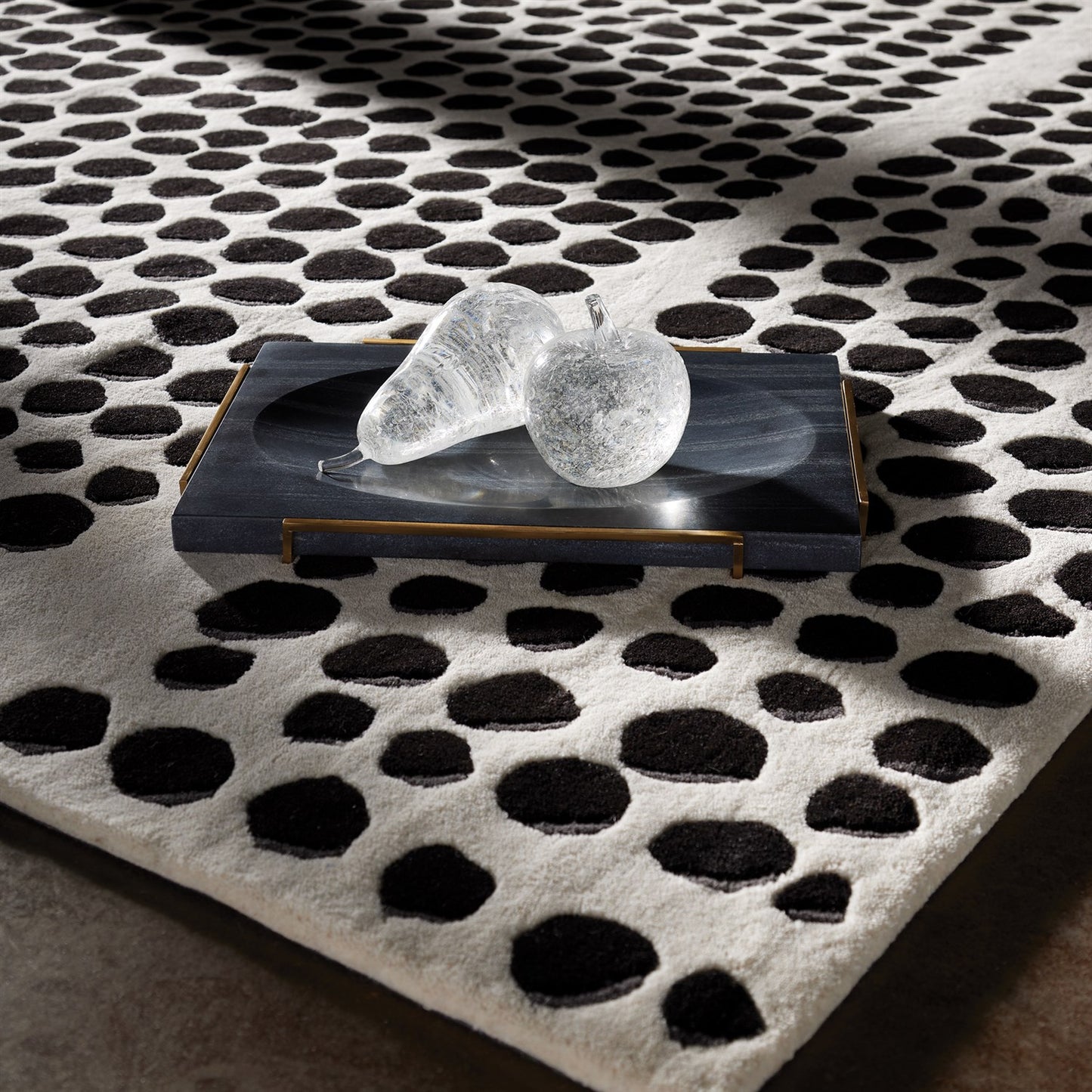 Graffiti Rug - White/ Black - 5 Sizes