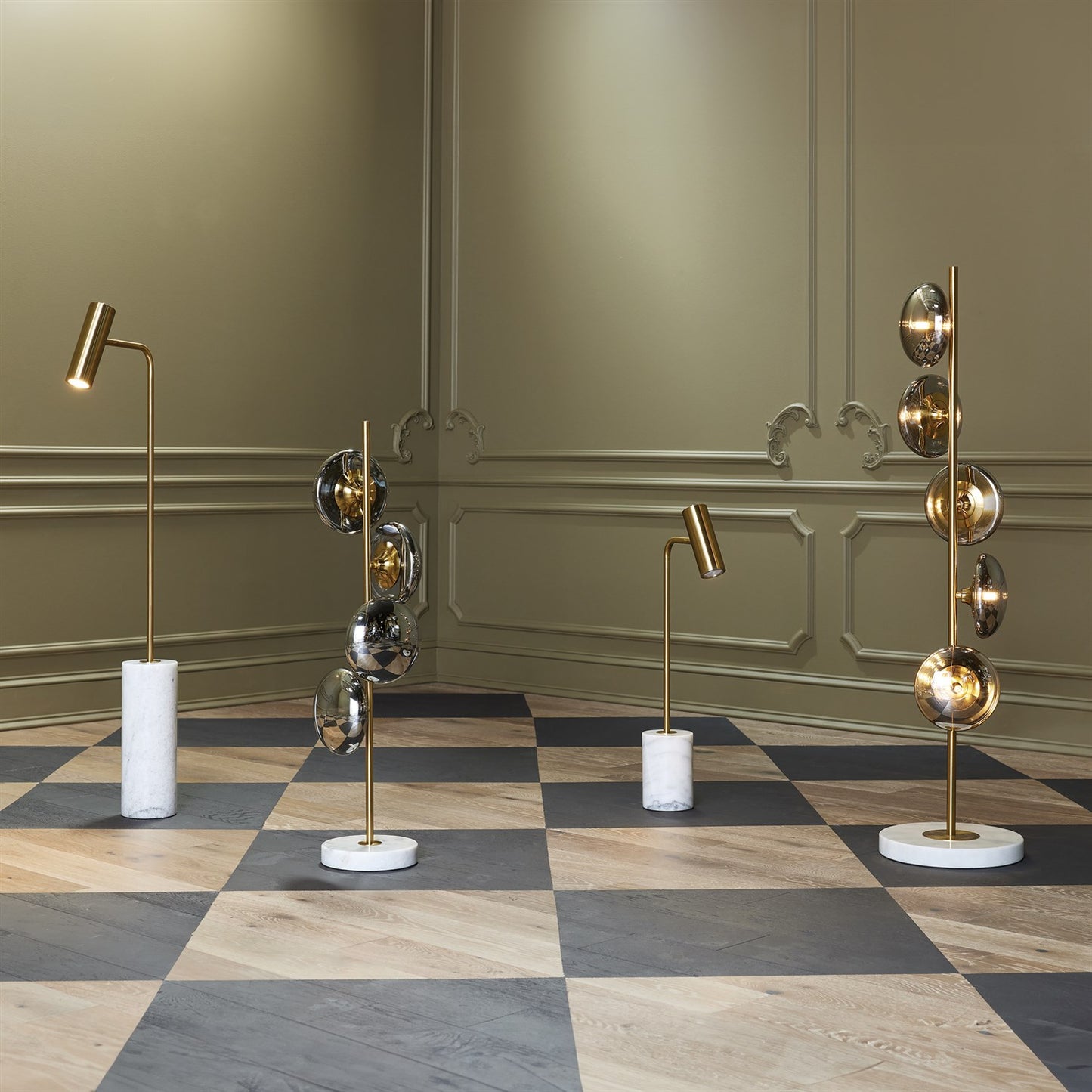 Stellar Floor Lamp - Smoke/Brass