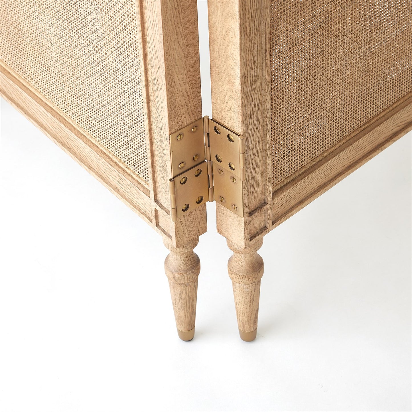 Josephine Screen - Bleached Oak