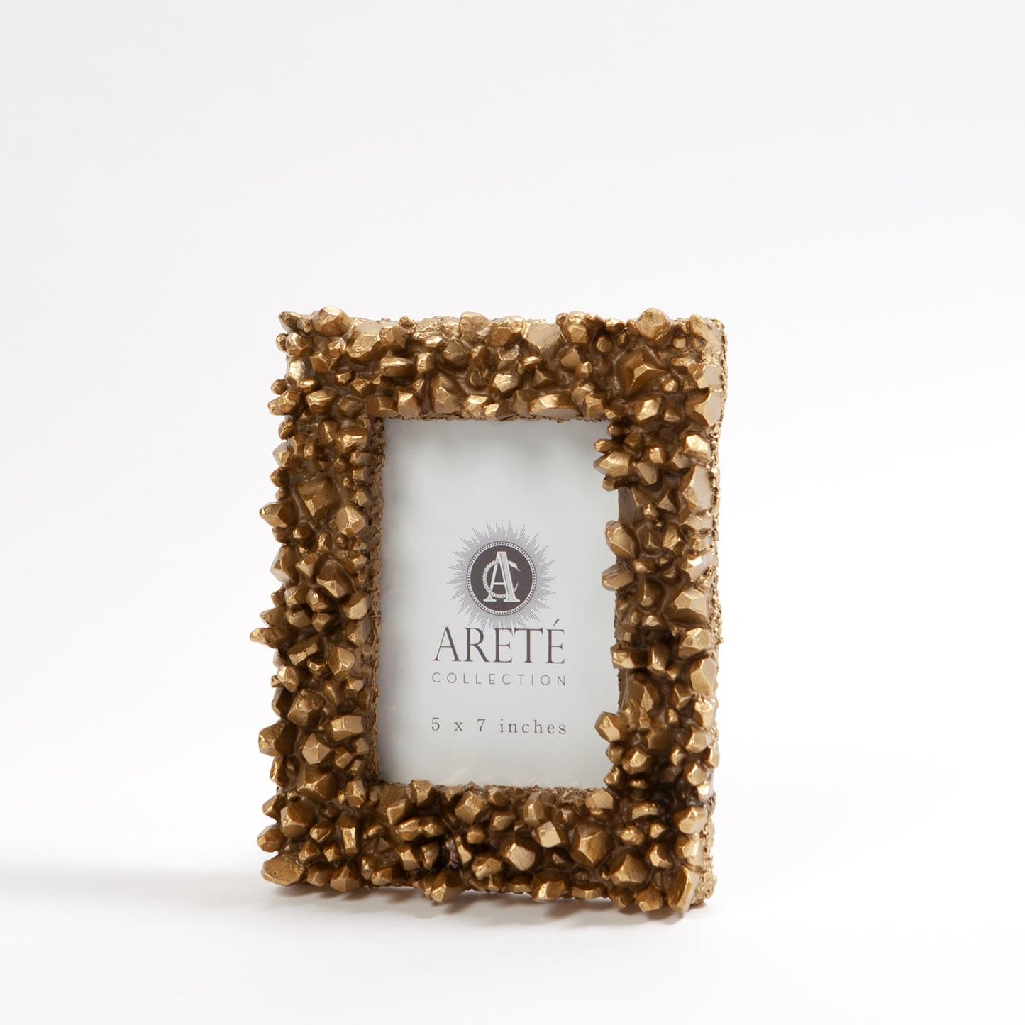 Facet Cluster Frames - Grats Decor Interior Design & Build Inc.