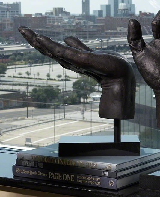 Hand Sculpture - Grats Decor Interior Design & Build Inc.