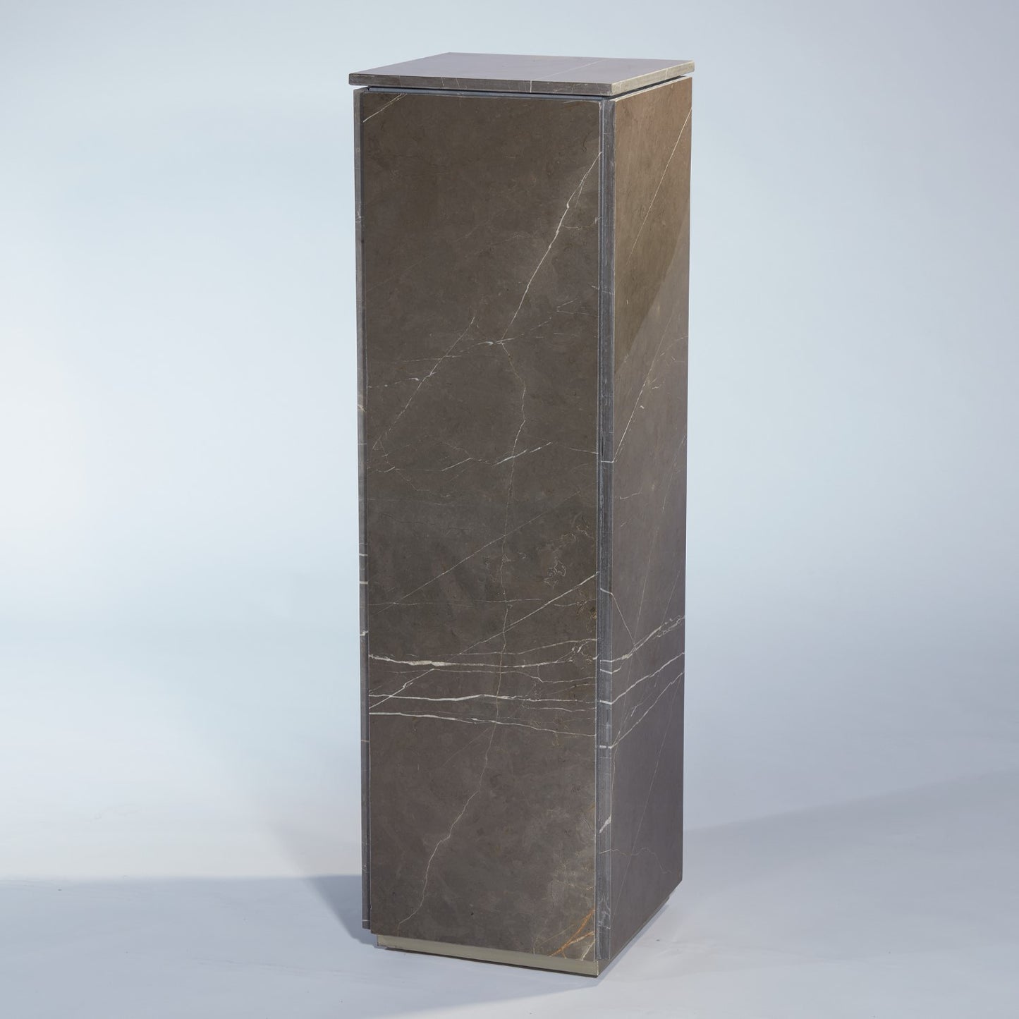 Graffito Marble Pedestal - Grats Decor Interior Design & Build Inc.