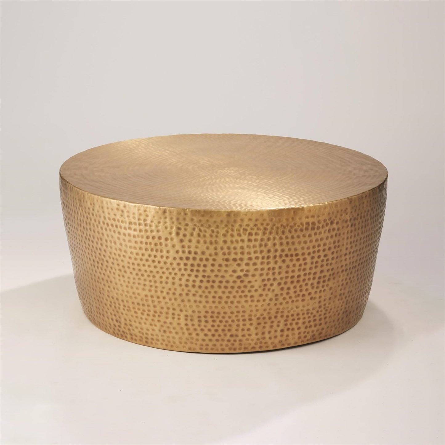 Izmir Hammered 35"Dia/48"Dia Coffee Table - Brass