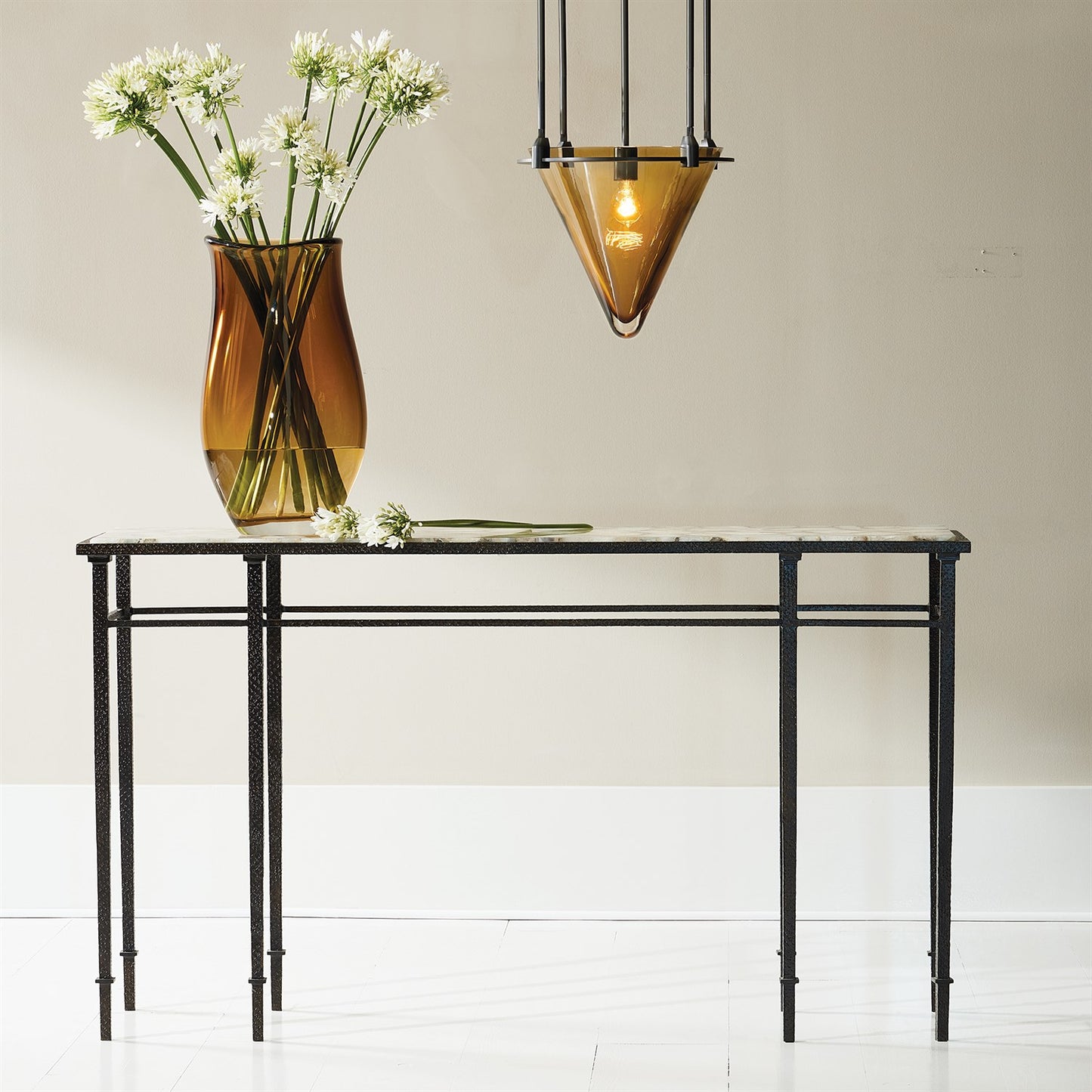 Grand Hall 60" Console