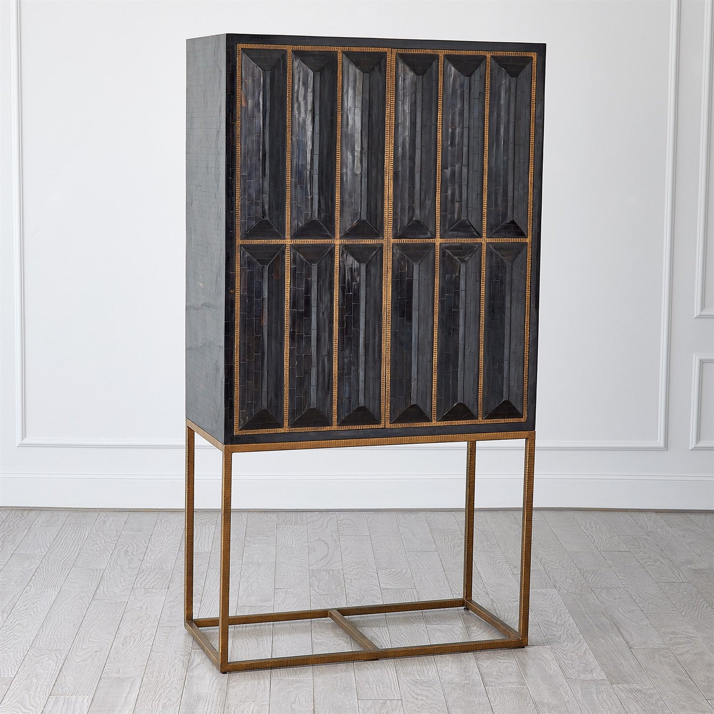 Horn Inlay Bar Cabinet - Black/Antique Brass