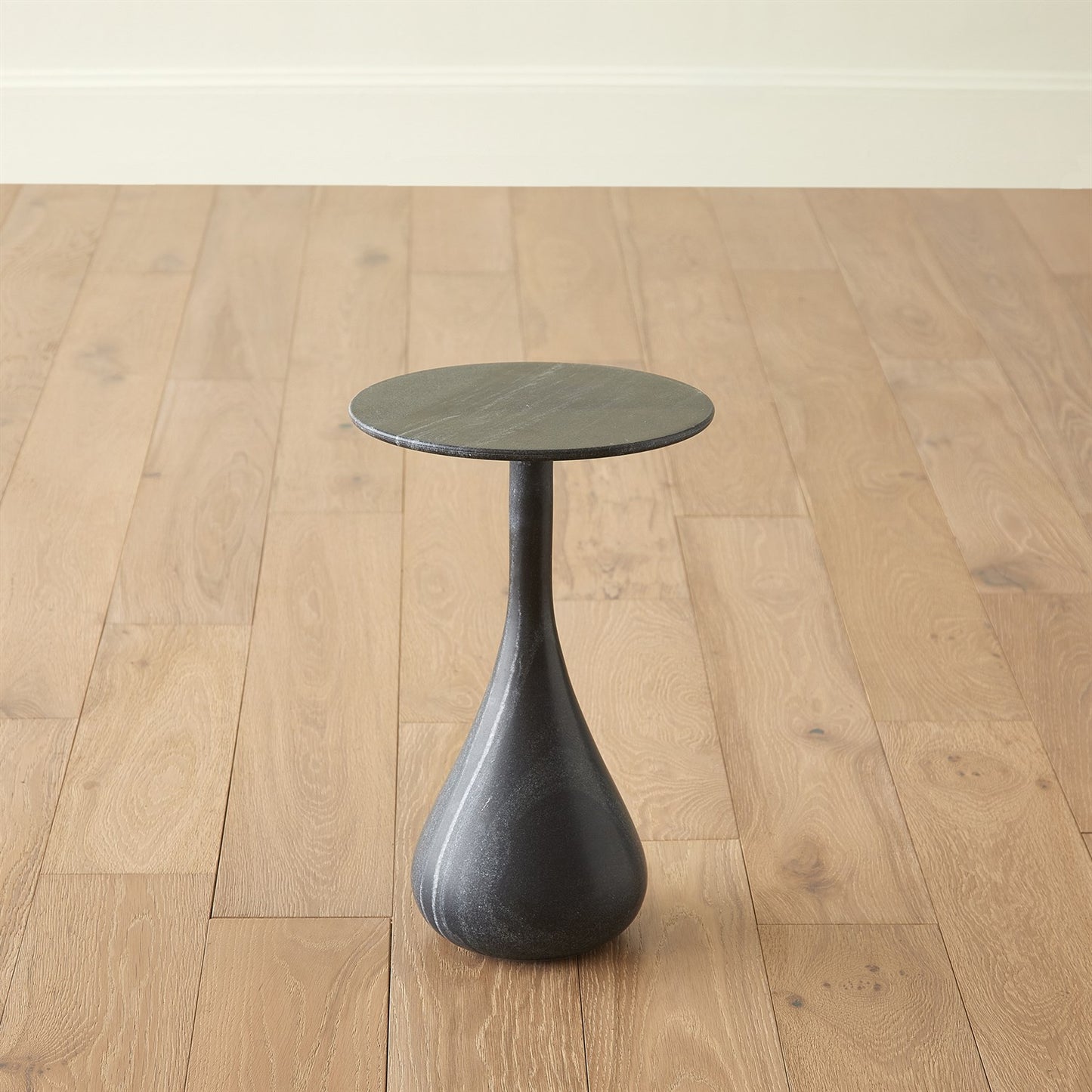 Dea Table - Black - 2 Sizes