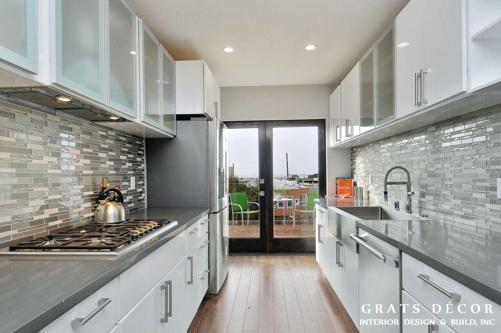 Sunset Kitchen Remodel - Grats Decor Interior Design & Build Inc.