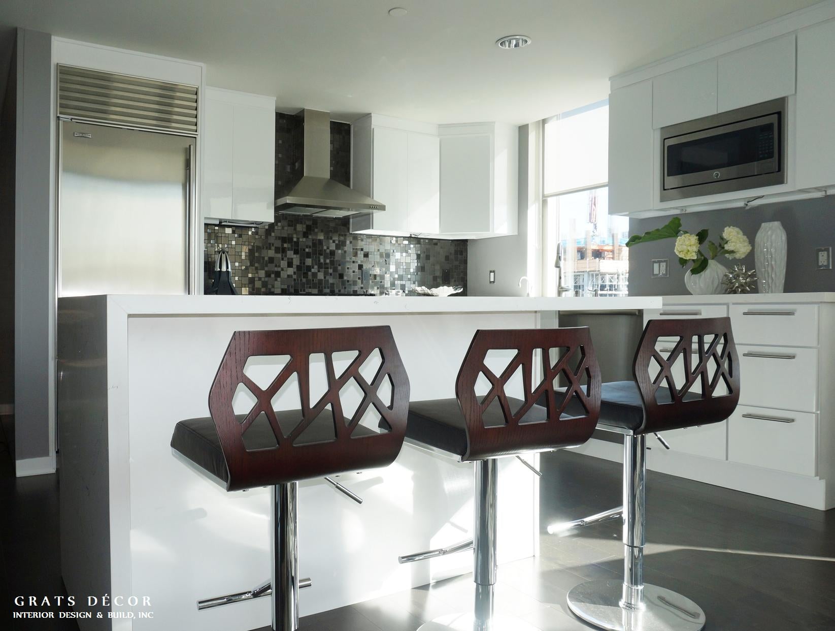 Kitchen Remodel by Grats Decor Interior Design & Build, Inc. — Project 1 project photo 3