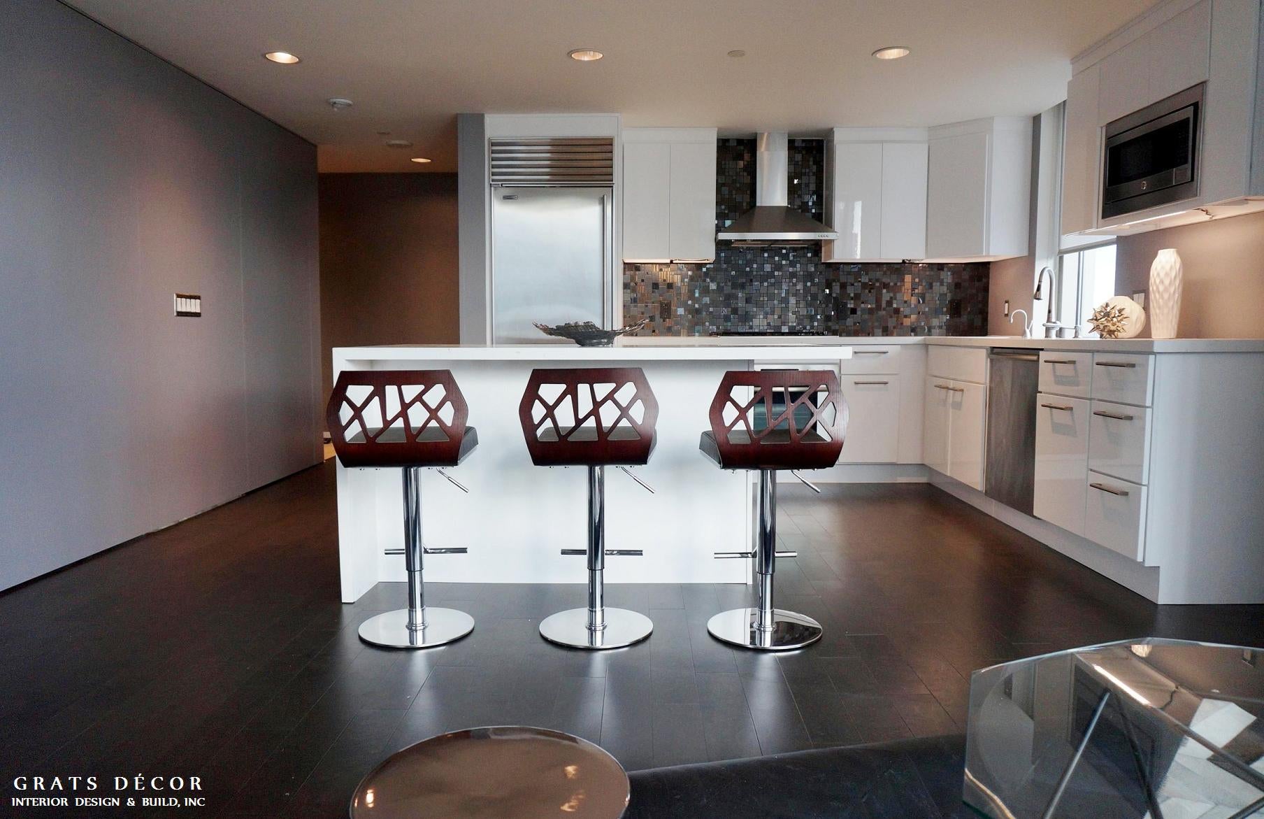 Kitchen Remodel by Grats Decor Interior Design & Build, Inc. — Project 1 project photo 7