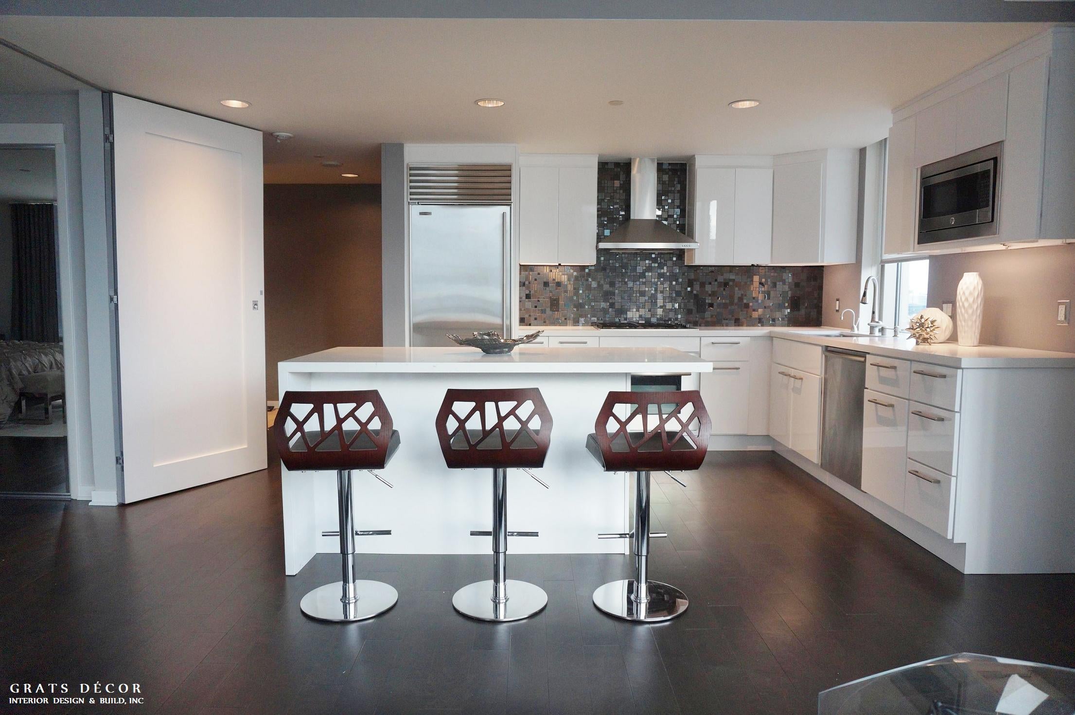 Kitchen Remodel by Grats Decor Interior Design & Build, Inc. — Project 1 project photo 8