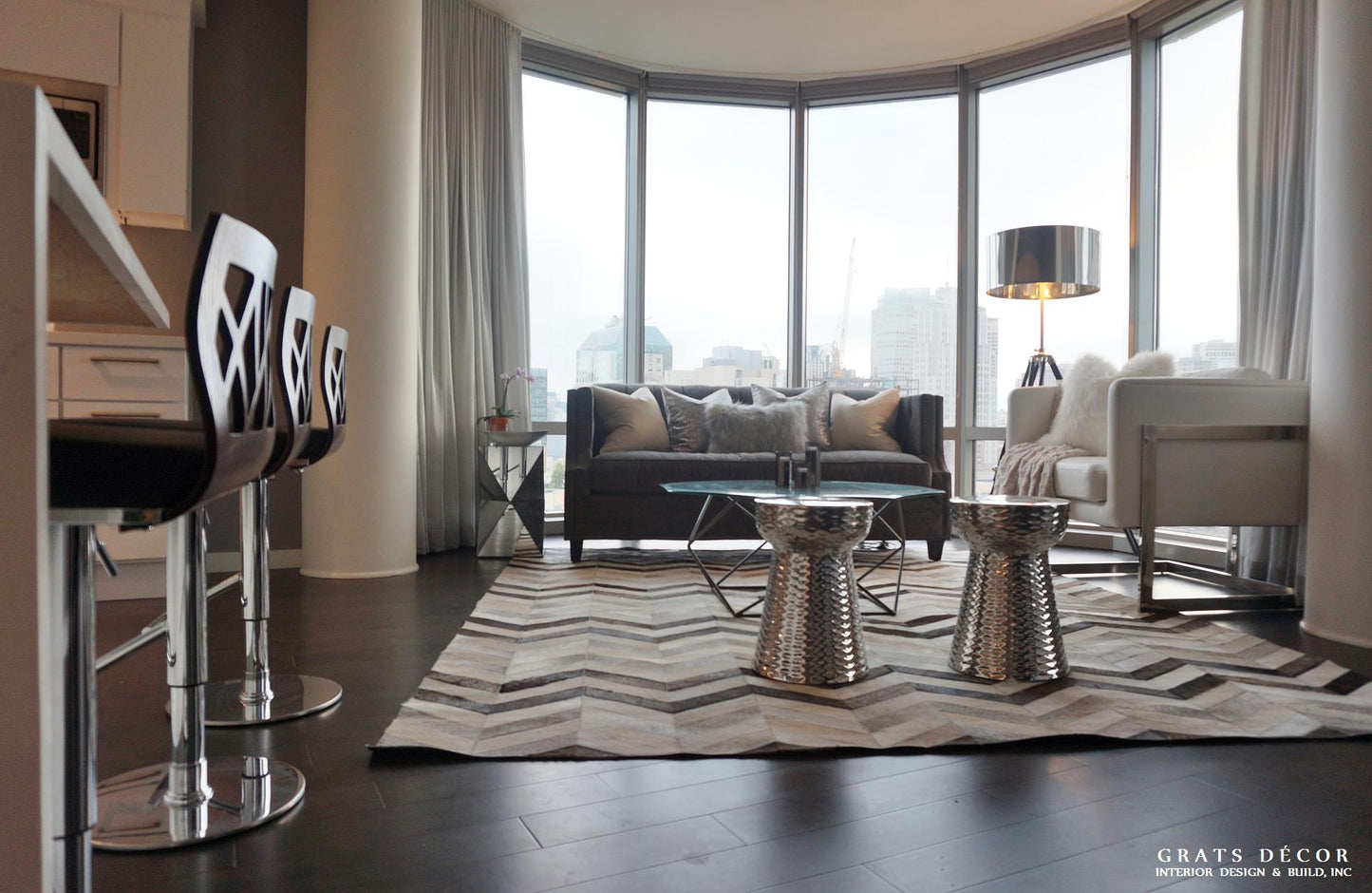 Yerba Buena Living Room - Grats Decor Interior Design & Build Inc.
