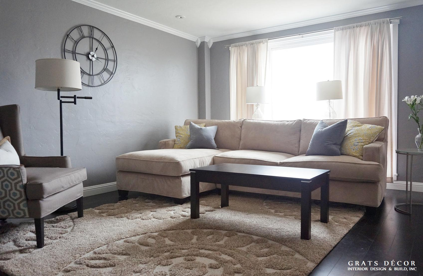 Outer Parkside Livingroom Remodel - Grats Decor Interior Design & Build Inc.