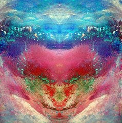 Tactile painting on silk: Face Planet - Grats Decor Interior Design & Build Inc.